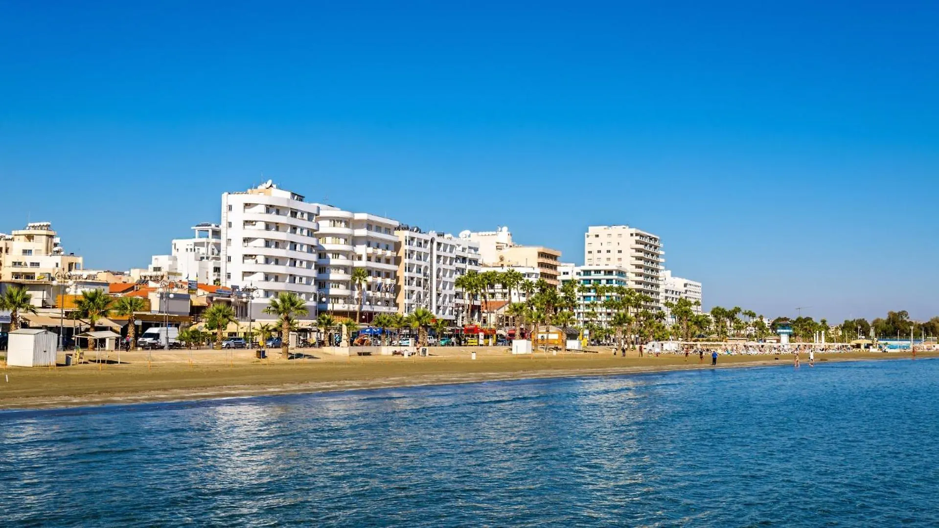 Flora Beachfront Finikoudes Larnaka Apartment Larnaca